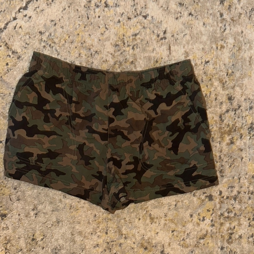 Columbia Camo Print Shorts